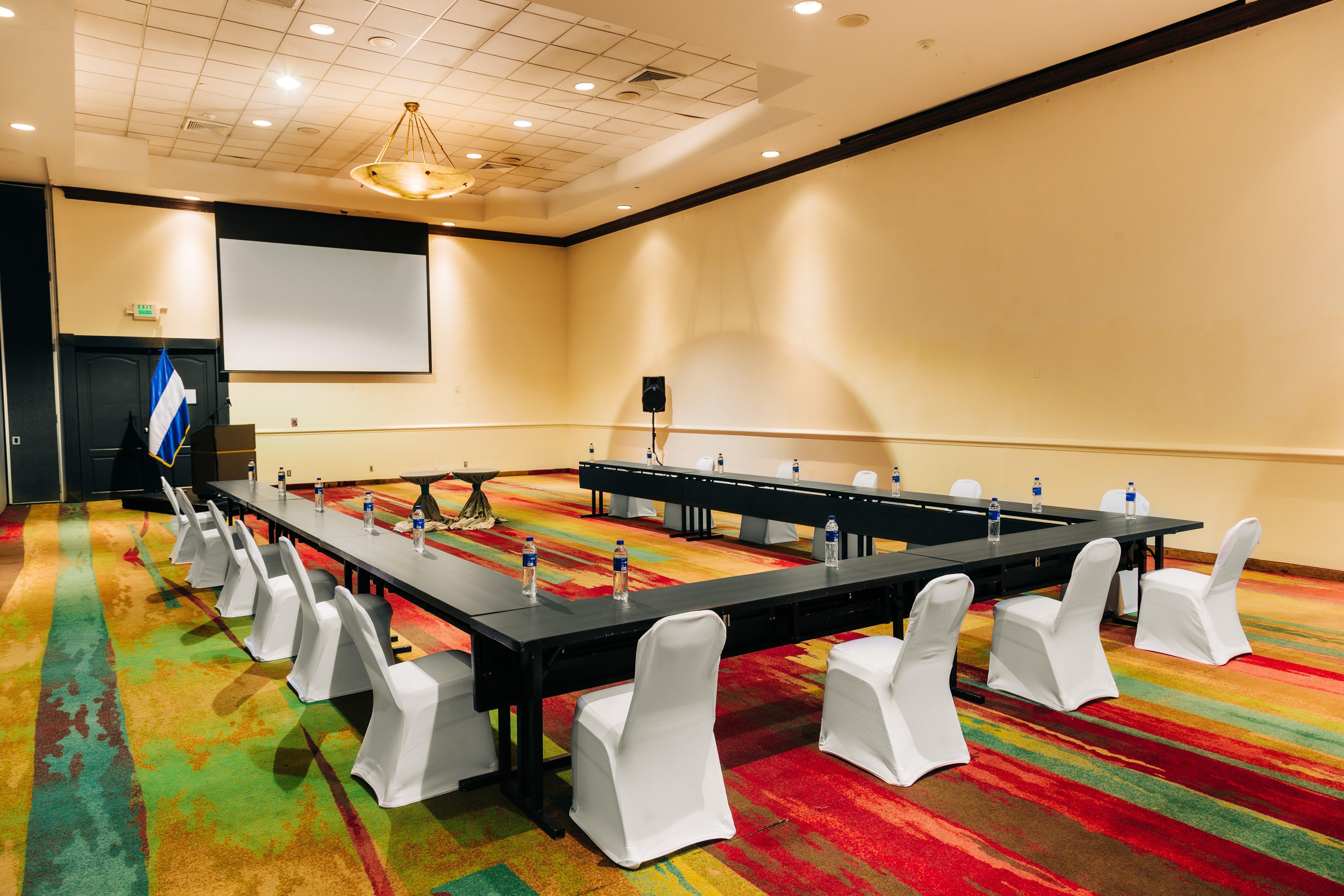 Holiday Inn San Salvador By Ihg Extérieur photo