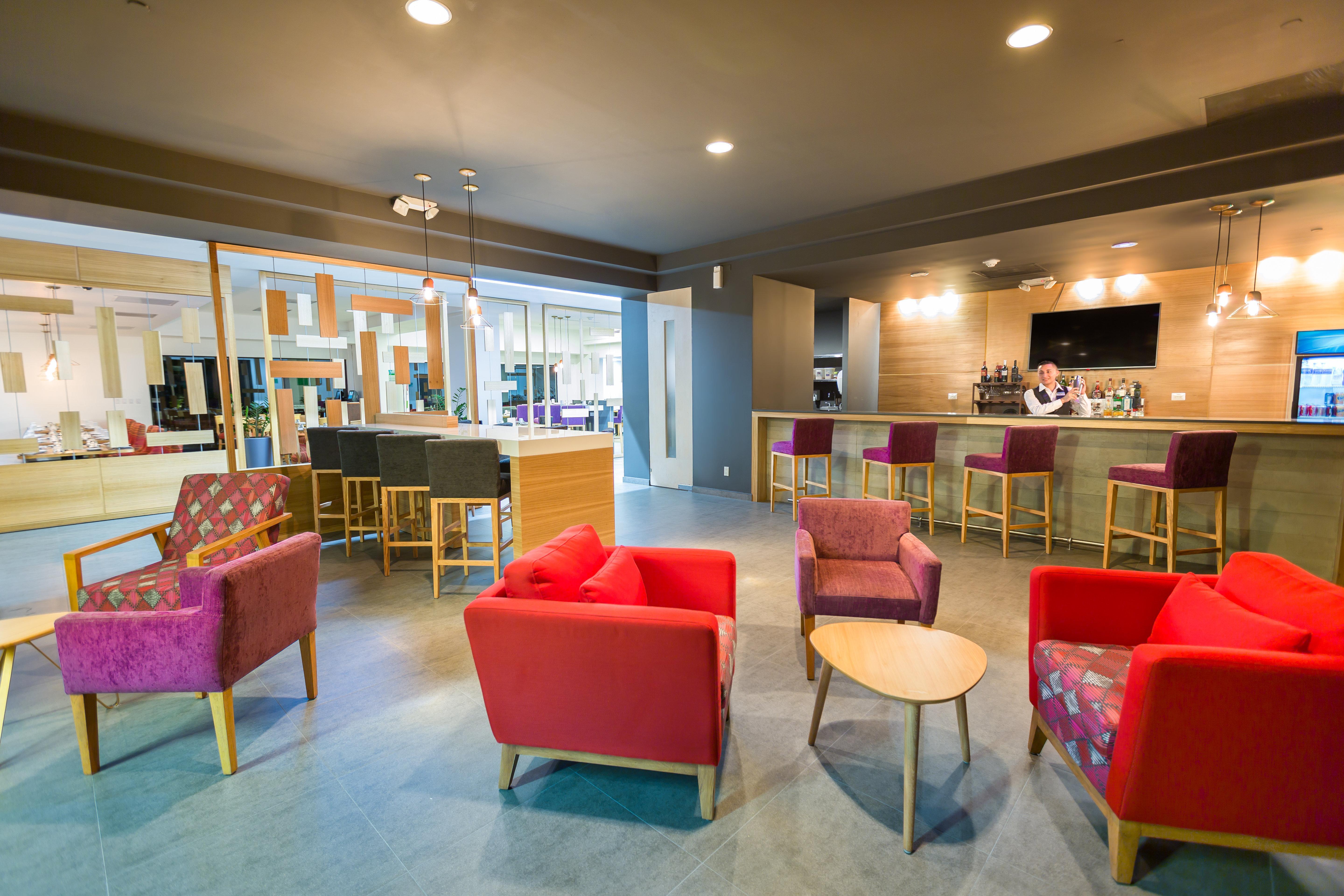 Holiday Inn San Salvador By Ihg Extérieur photo