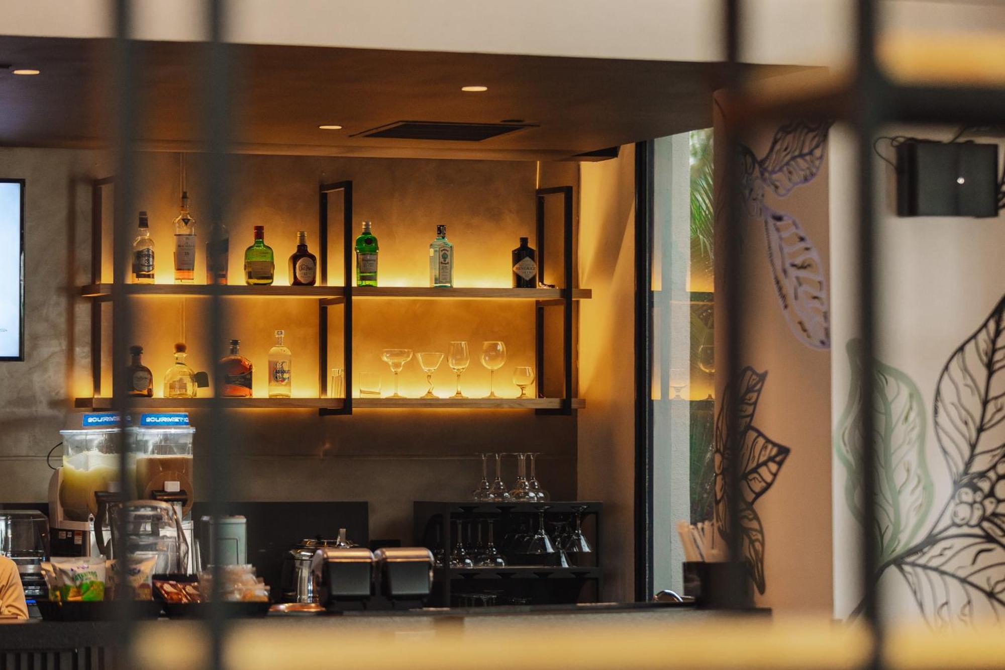 Holiday Inn San Salvador By Ihg Extérieur photo